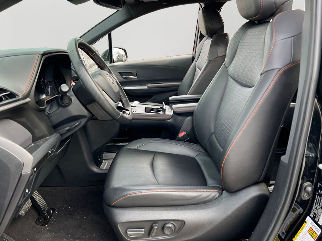 2022 Toyota Sienna XSE 7 Passenger