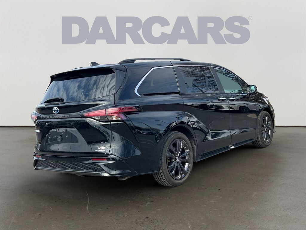 2022 Toyota Sienna XSE 7 Passenger
