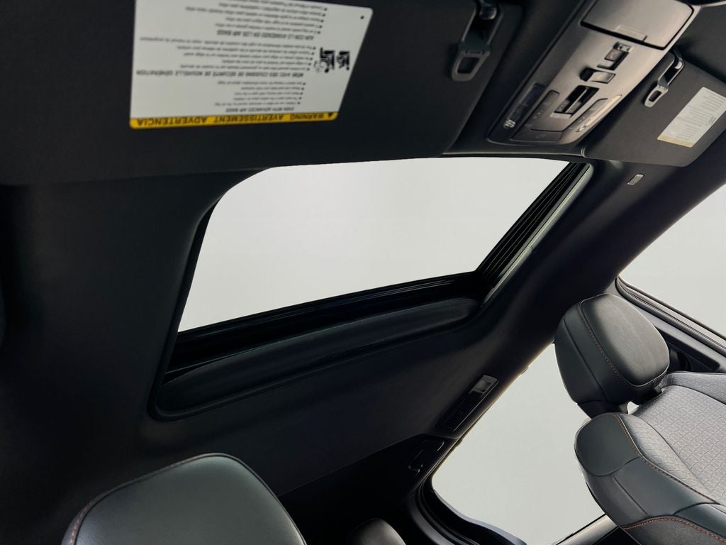 2022 Toyota Sienna XSE 7 Passenger