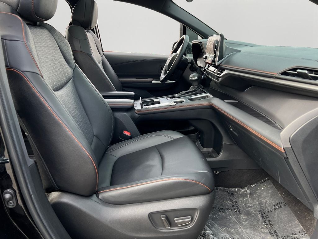 2022 Toyota Sienna XSE 7 Passenger