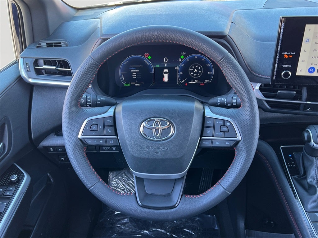 2025 Toyota Sienna XSE 7 Passenger