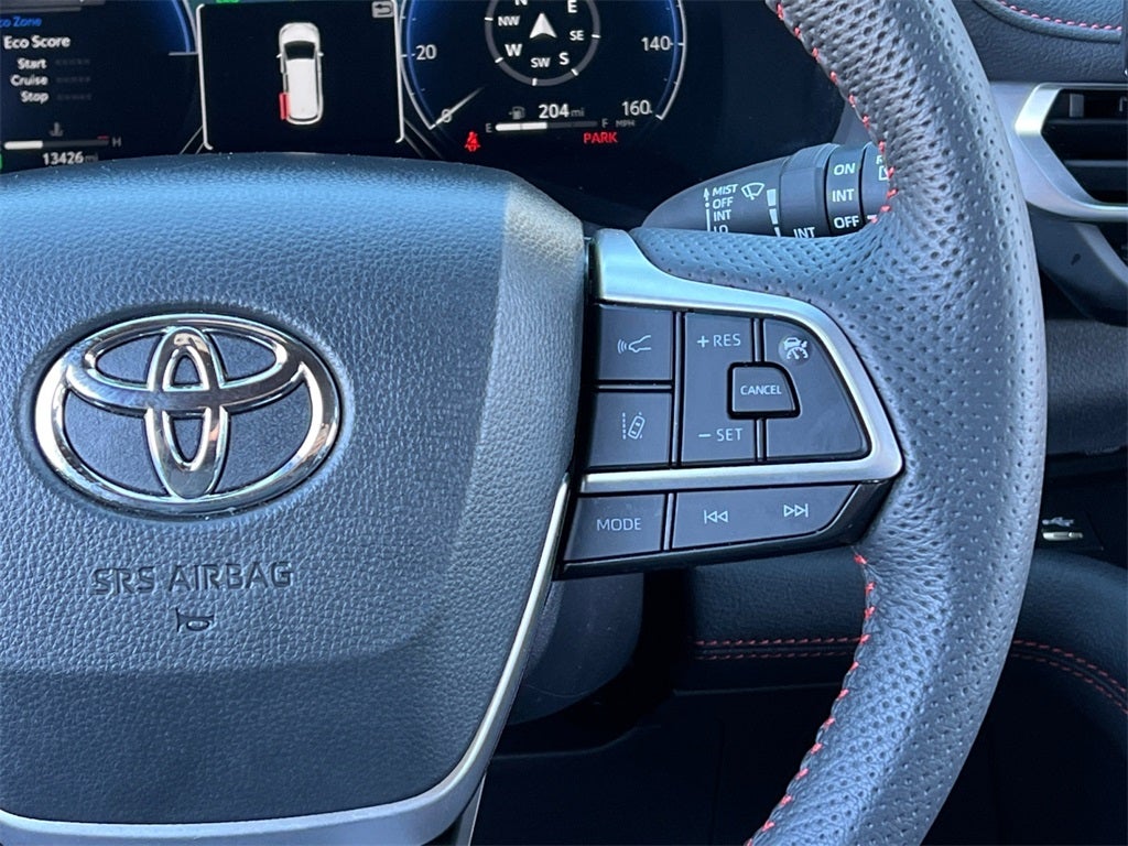 2025 Toyota Sienna XSE 7 Passenger