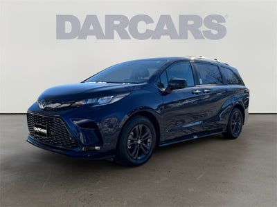 2025 Toyota Sienna XSE 7 Passenger