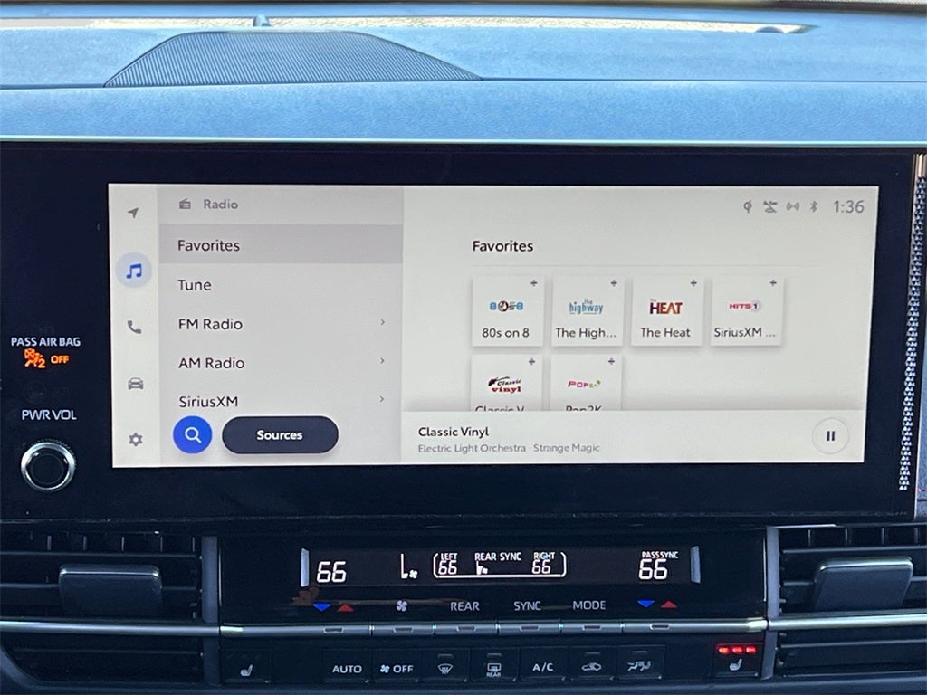 2025 Toyota Sienna XSE 7 Passenger