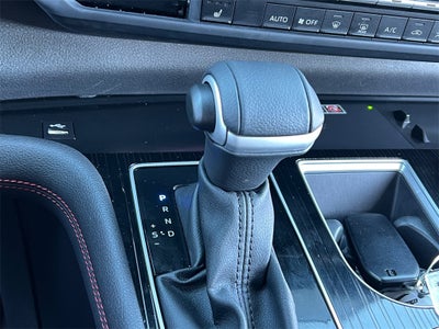 2025 Toyota Sienna XSE 7 Passenger