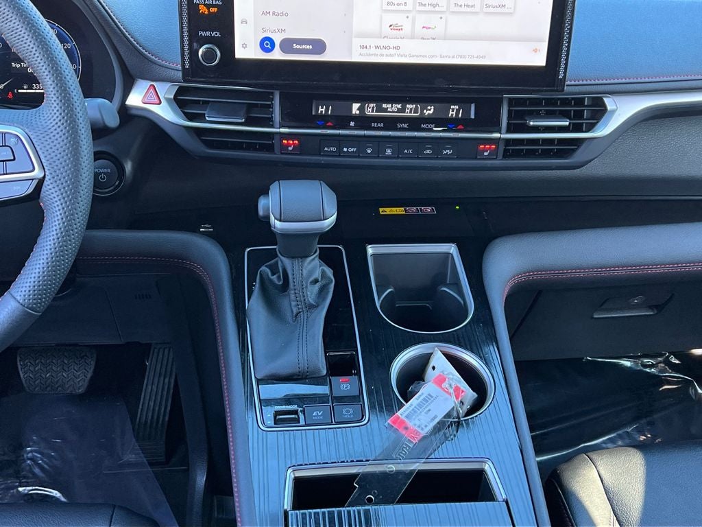 2025 Toyota Sienna XSE 7 Passenger