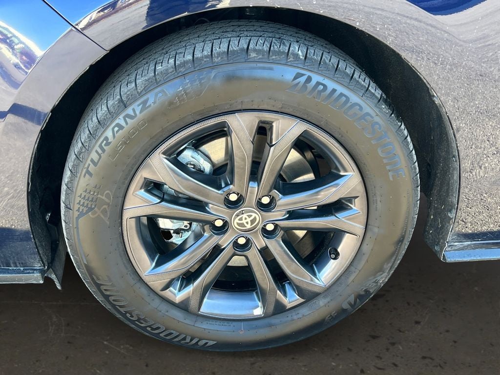 2025 Toyota Sienna XSE 7 Passenger