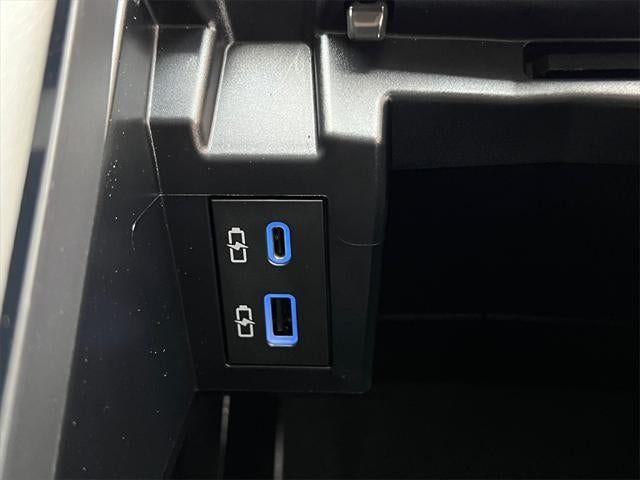 2021 Toyota Sienna XLE 8 Passenger