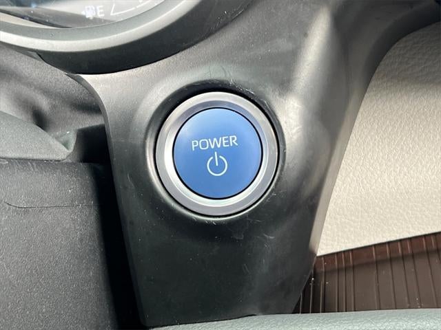 2021 Toyota Sienna XLE 8 Passenger