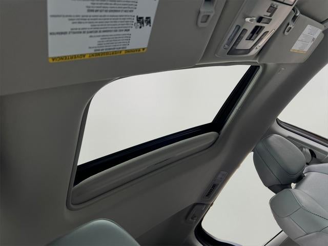 2021 Toyota Sienna XLE 8 Passenger