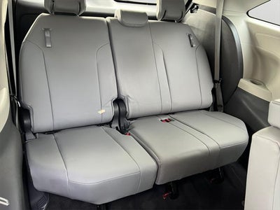 2021 Toyota Sienna XLE 8 Passenger