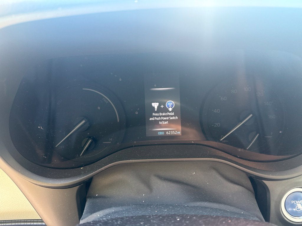 2021 Toyota Sienna XLE 8 Passenger