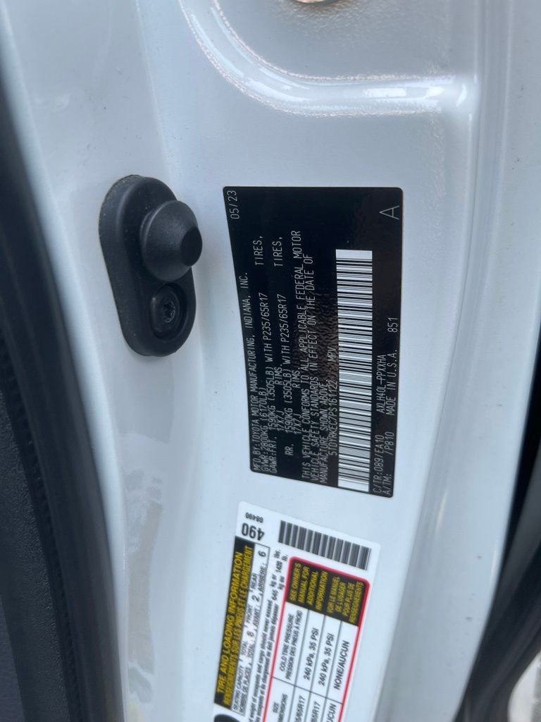 2023 Toyota Sienna XLE 8 Passenger