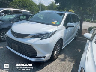 2023 Toyota Sienna XLE 8 Passenger