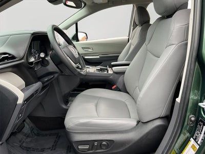 2022 Toyota Sienna XLE