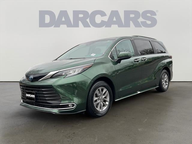 2022 Toyota Sienna XLE