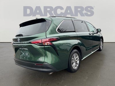 2022 Toyota Sienna XLE