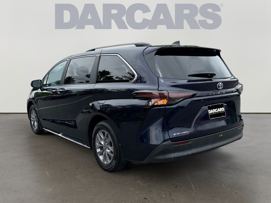 2025 Toyota Sienna XLE 7 Passenger