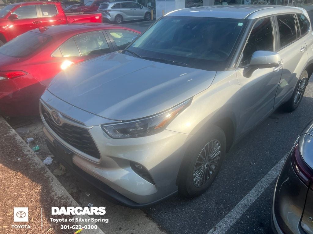 2023 Toyota Highlander Hybrid LE