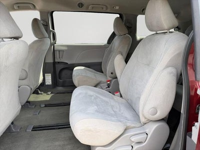 2015 Toyota Sienna L 7 Passenger