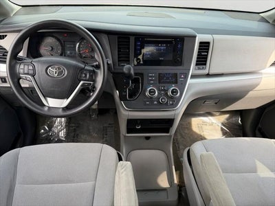 2015 Toyota Sienna L 7 Passenger
