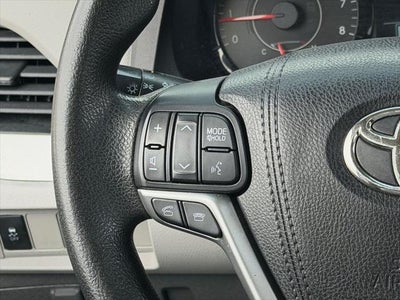 2015 Toyota Sienna L 7 Passenger
