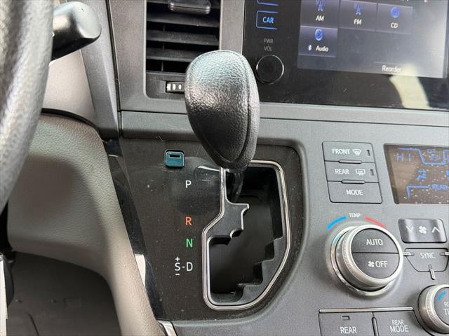 2015 Toyota Sienna L 7 Passenger