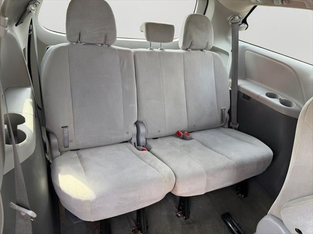 2015 Toyota Sienna L 7 Passenger