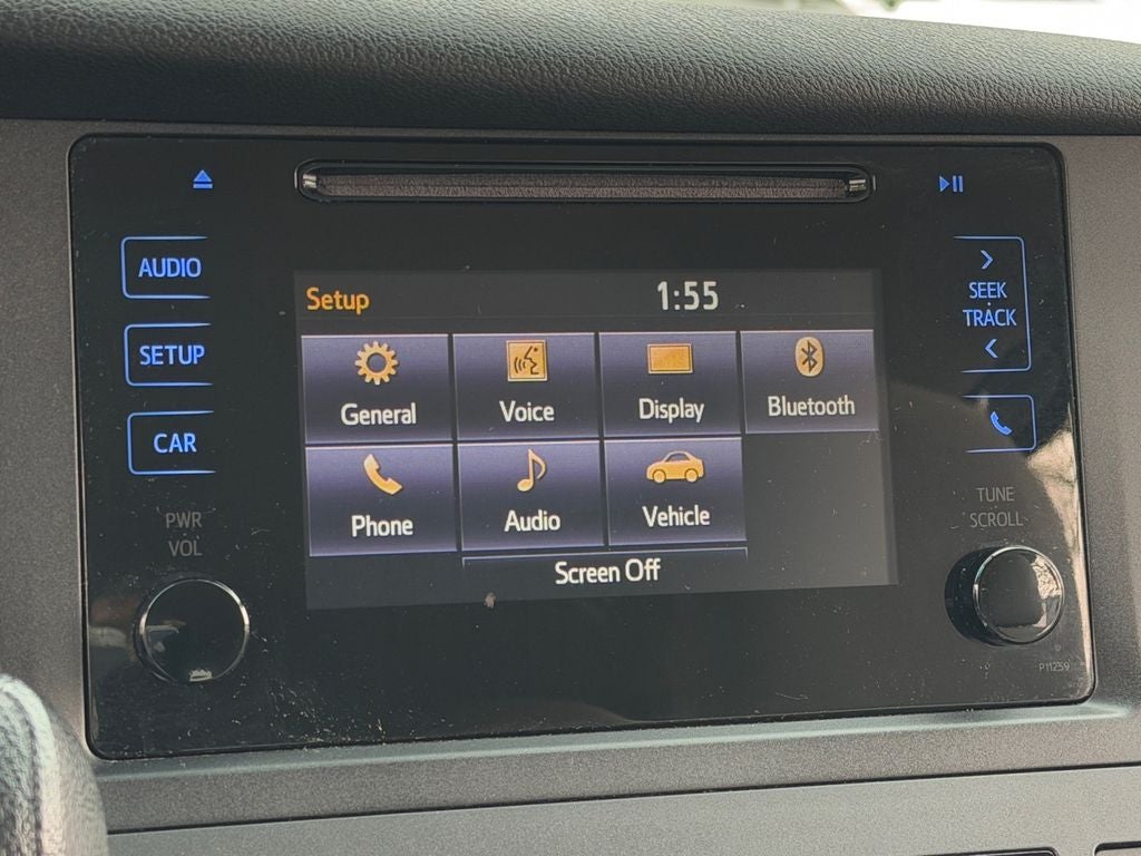 2016 Toyota Sienna L 7 Passenger Low Miles!