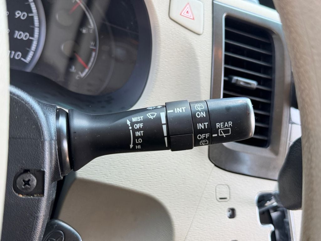 2012 Toyota Sienna Base 7 Passenger