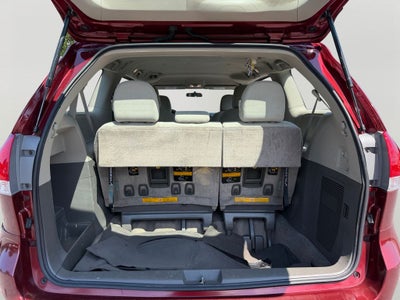 2012 Toyota Sienna Base 7 Passenger