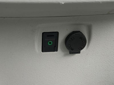 2014 Toyota Sienna L 7 Passenger Low Miles!