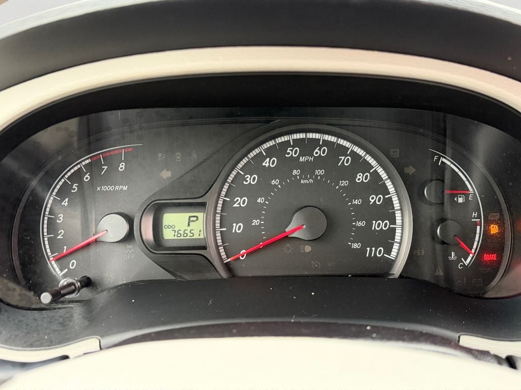 2014 Toyota Sienna L 7 Passenger Low Miles!