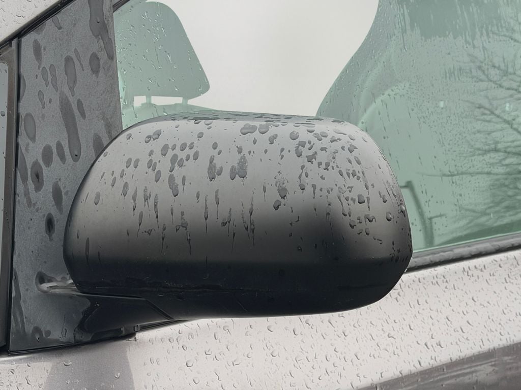 2014 Toyota Sienna L 7 Passenger Low Miles!