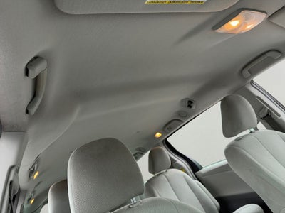 2014 Toyota Sienna L 7 Passenger Low Miles!