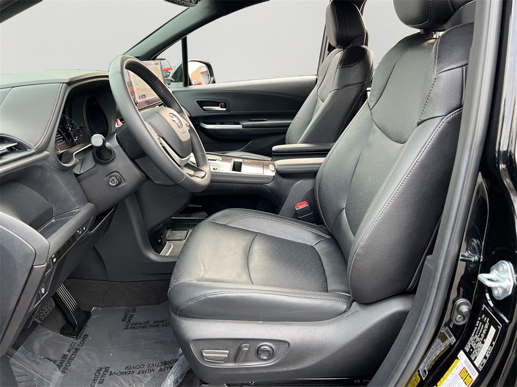 2025 Toyota Sienna Limited 7 Passenger