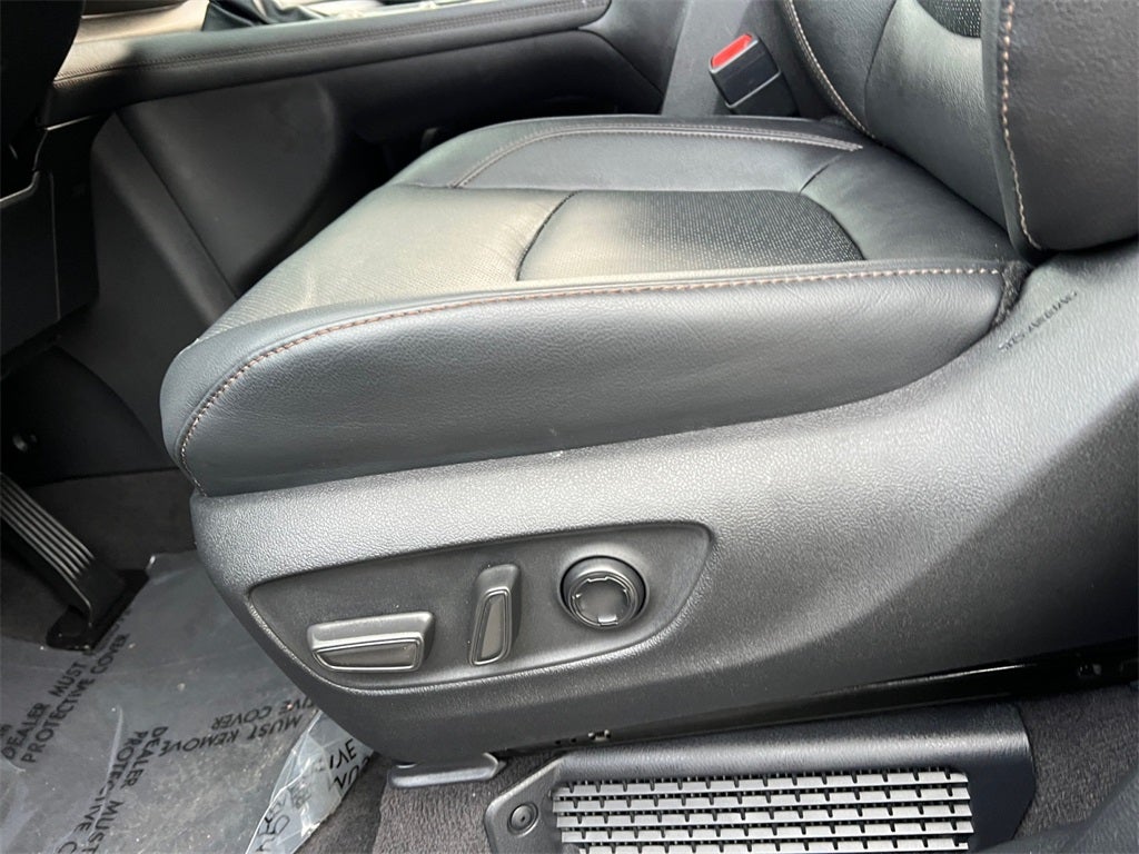 2025 Toyota Sienna Limited 7 Passenger