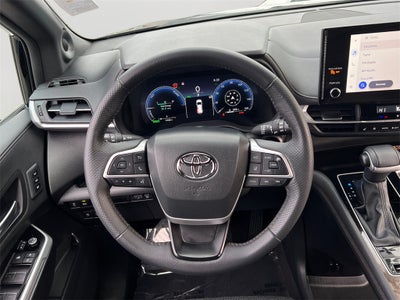 2025 Toyota Sienna Limited 7 Passenger