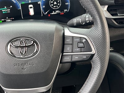 2025 Toyota Sienna Limited 7 Passenger