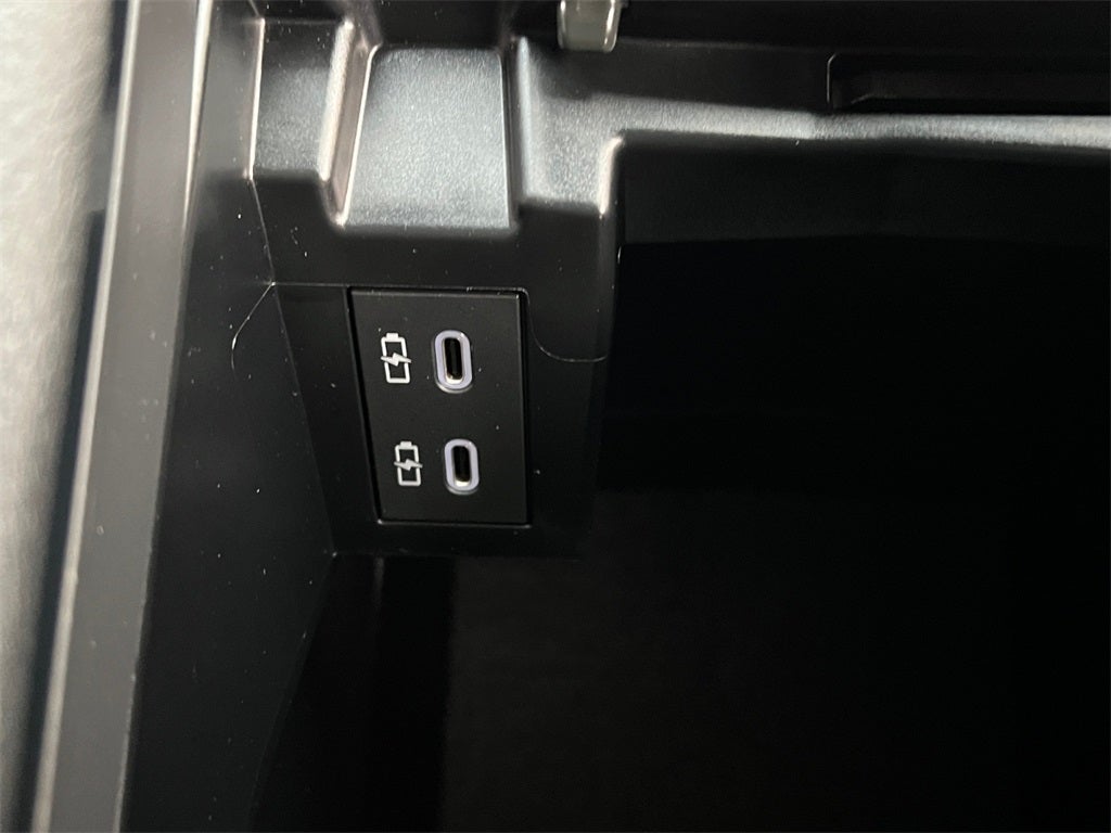 2025 Toyota Sienna Limited 7 Passenger