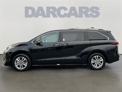 2025 Toyota Sienna Limited 7 Passenger