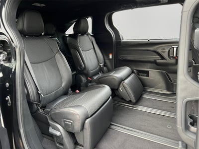 2025 Toyota Sienna Limited 7 Passenger