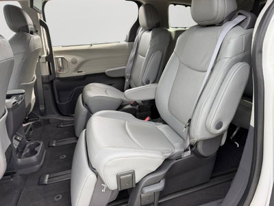 2023 Toyota Sienna Limited 7 Passenger