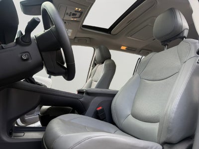 2023 Toyota Sienna Limited 7 Passenger