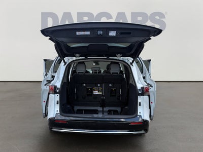 2023 Toyota Sienna Limited 7 Passenger