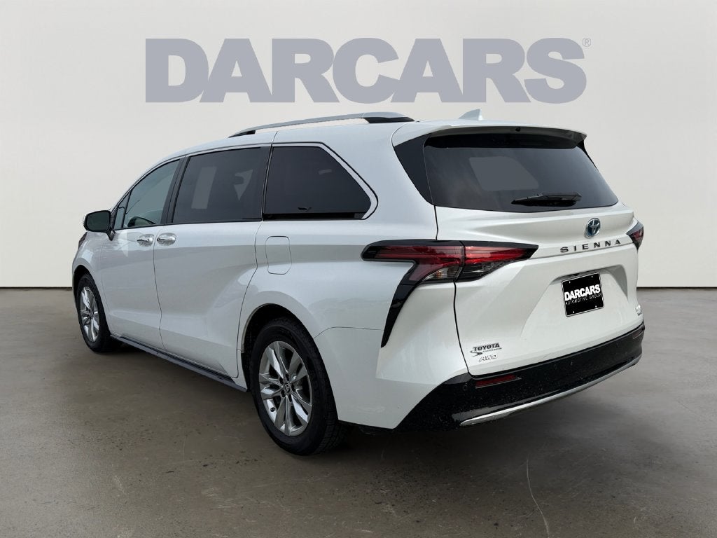 2023 Toyota Sienna Limited 7 Passenger