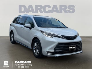 2023 Toyota Sienna Limited 7 Passenger
