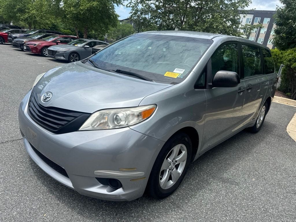 2017 Toyota Sienna L 7 Passenger