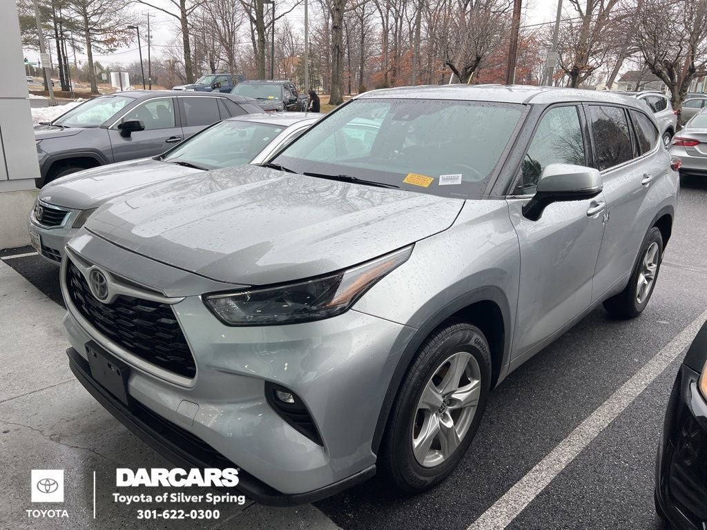 2022 Toyota Highlander LE