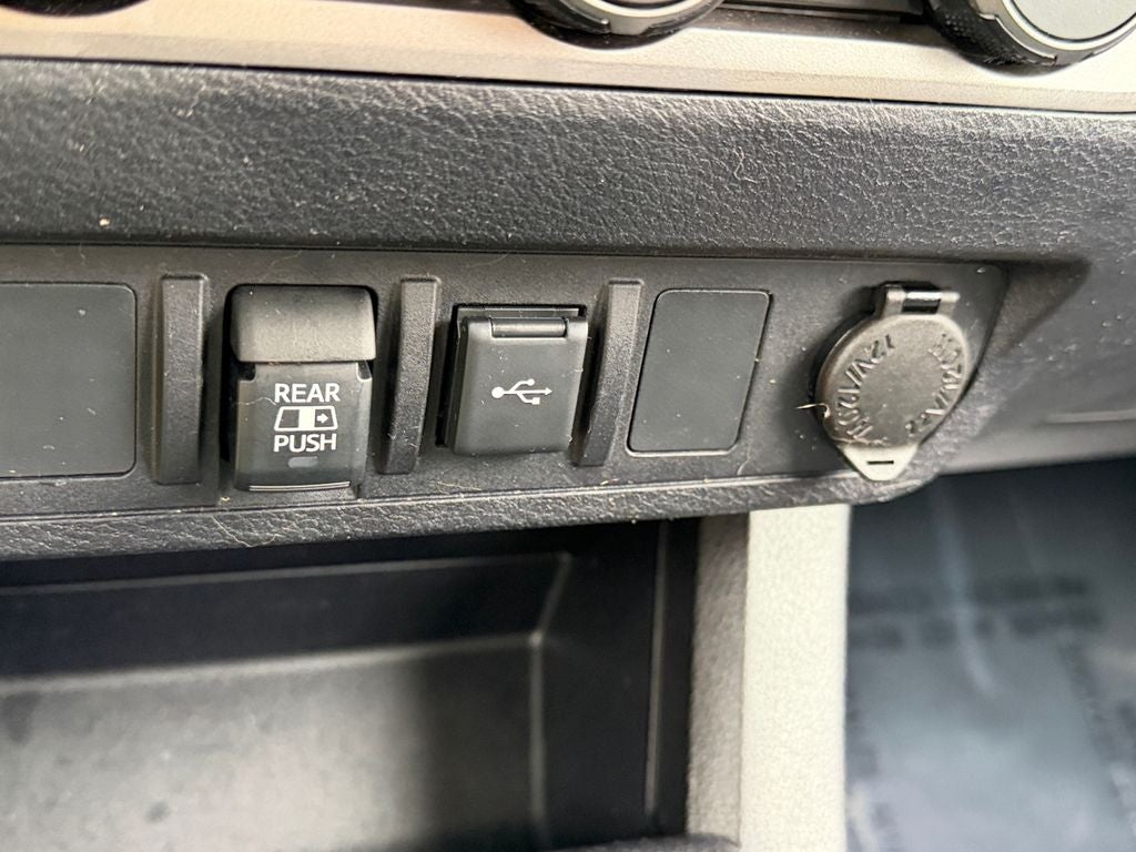 2021 Toyota Tacoma SR5 V6